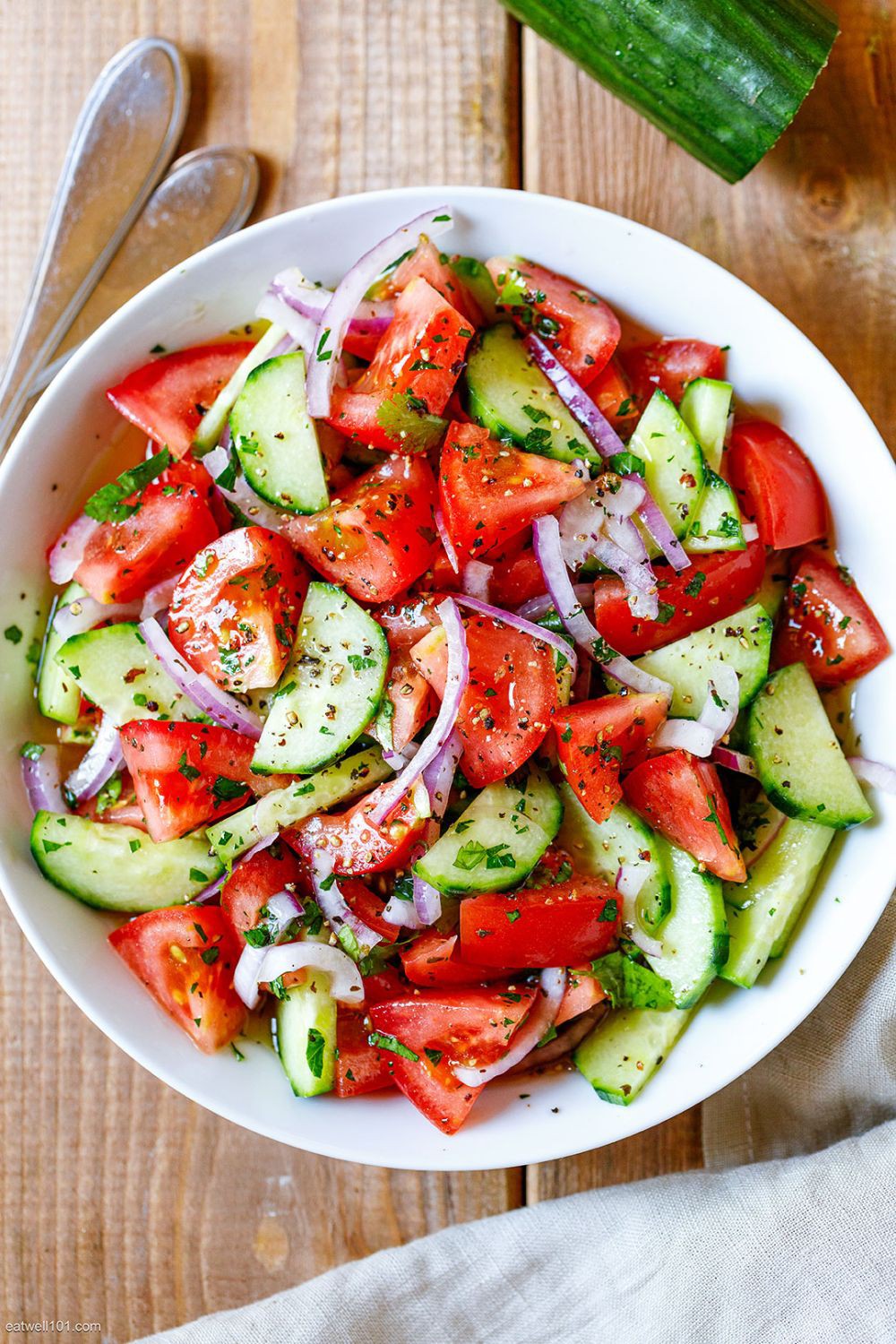 10 Easy and Delicious Salad Recipes for a Healthy Diet"